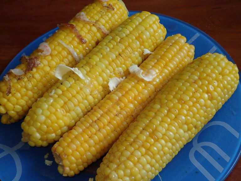 Печеная кукуруза